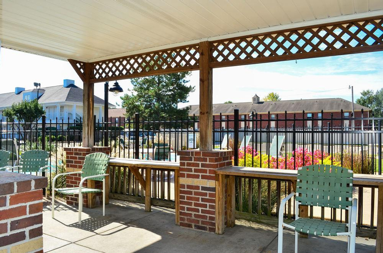 Home-Towne Suites Decatur, Morgan