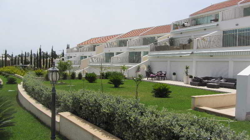 Exterior & Views 1, Bayview Gardens