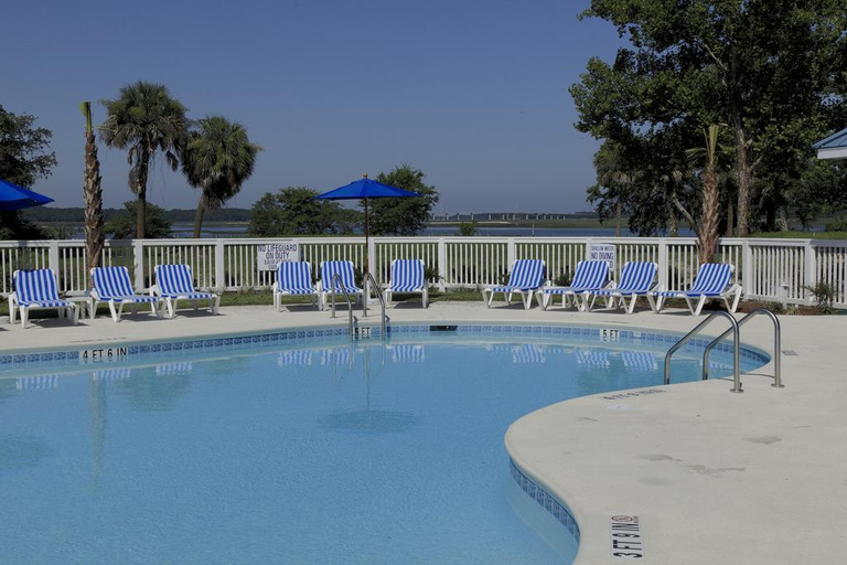 Sport & Beauty 5, Bluewater Resort and Marina by Spinnaker, Beaufort