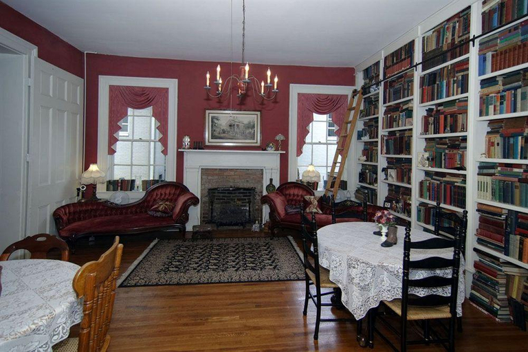 Public Area 3, Hall Place Bed and Breakfast, Barren