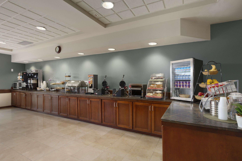 Public Area 2, Wingate by Wyndham - Round Rock, Williamson