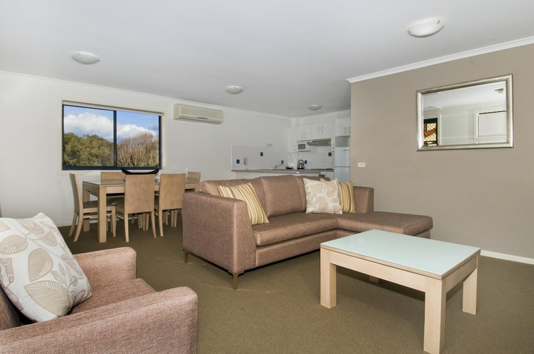 Exterior & Views 2, South Pacific Apartments, Port Macquarie-Hastings - Pt A