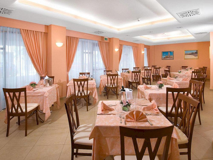 Food & Drinks 5, Hotel Corallo, Pesaro E Urbino