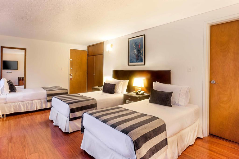 Bedroom 3, MS Oceania Confort, Santafé de Bogotá