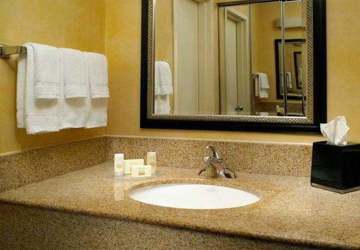 Bathroom 4, Courtyard Augusta, Richmond