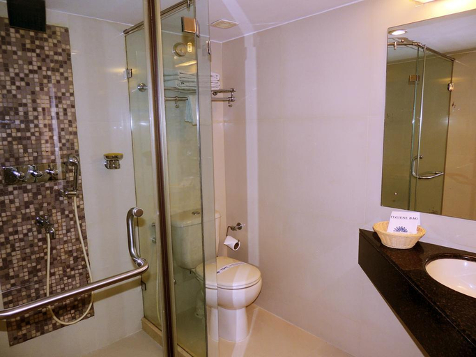 Bathroom, Mayur Residency, Kolkata