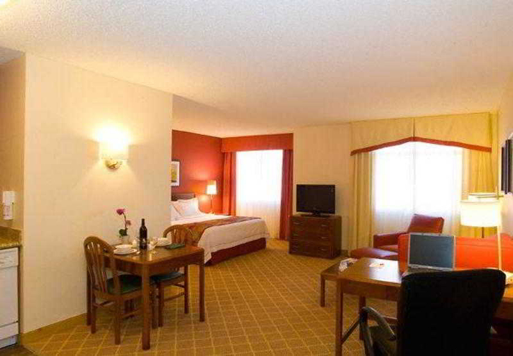 Bedroom 3, Residence Inn Portland Downtown/RiverPlace, Multnomah