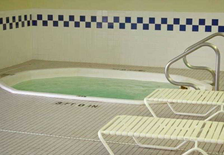 Bathroom 4, Fairfield Inn & Suites Mt. Pleasant, Isabella