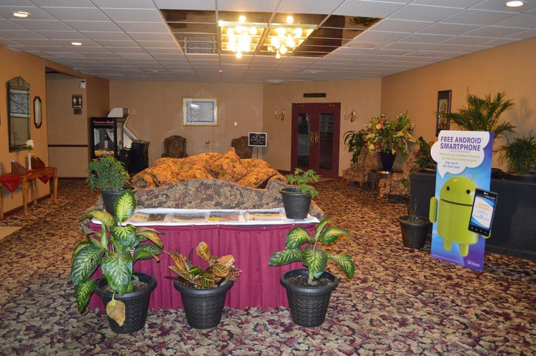 Public Area 3, Ramada by Wyndham Hazleton, Luzerne