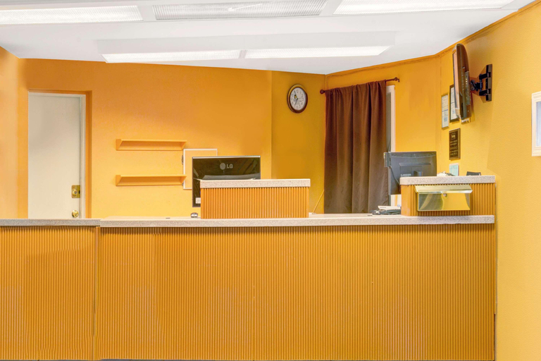 Public Area 2, Travelsuites Inn, Clark