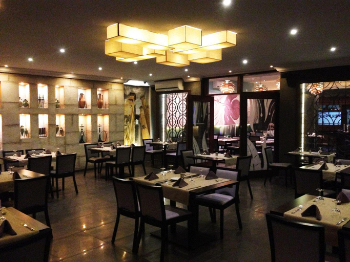Food & Drinks 3, Hotel Farid, Dakar