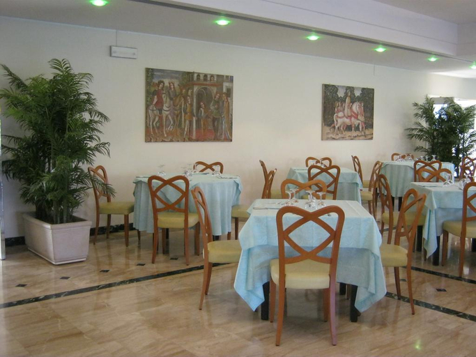 Public Area 3, Giardino Dei Principi, Pescara