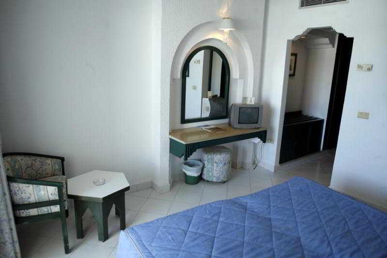 Bedroom 4, Baya Beach Aqua Park Resort & Thalasso, Djerba Midoun