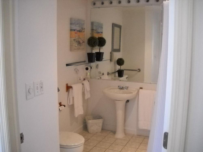 Bathroom 3, DUNE Fairfield Beach, Fairfield
