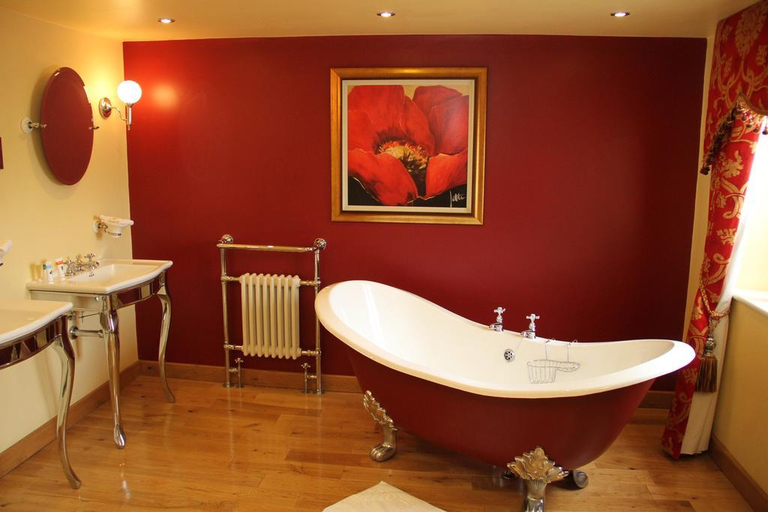 Bathroom, Dunsley Hall, Staffordshire