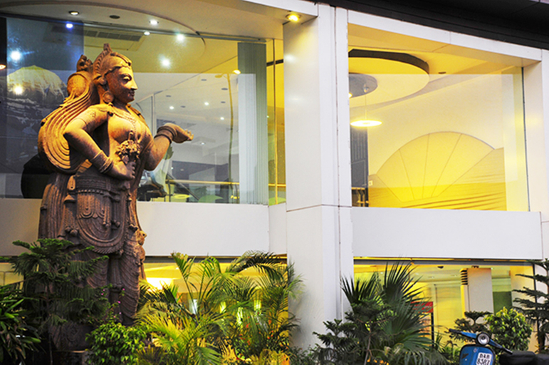 Public Area 5, Palm D'Or, Delhi