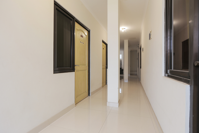 Public Area 2, Capital O 141 Fatmawati Cozy Residence, Jakarta Selatan