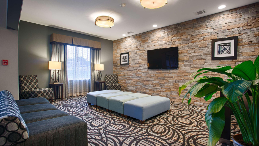 Public Area 2, Best Western Plus Sand Bass Inn & Suites, Marshall