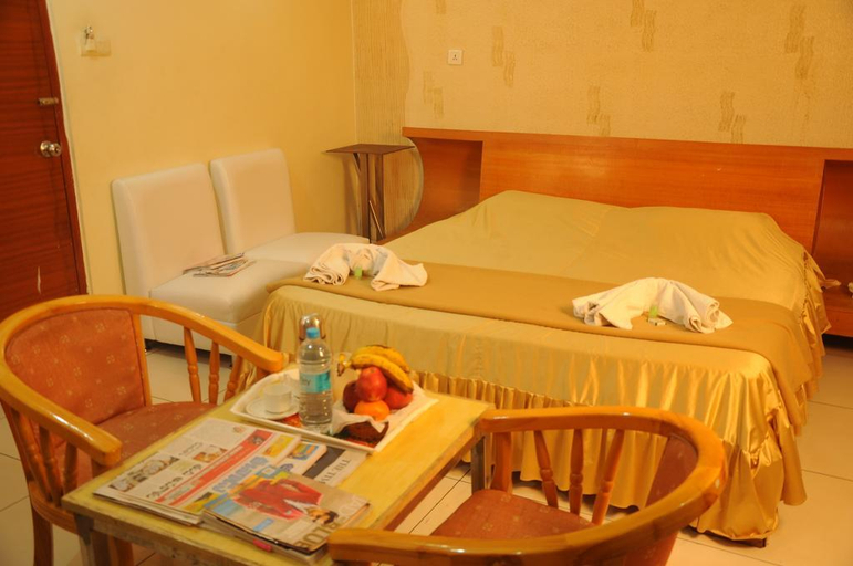 Bedroom 3, Hotel Tanisha, Ranga Reddy