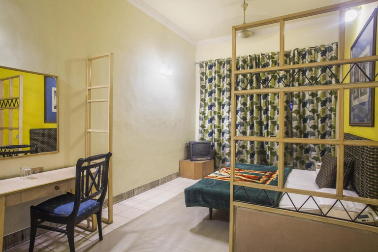 Others 5, Hotel Airlines, Amritsar