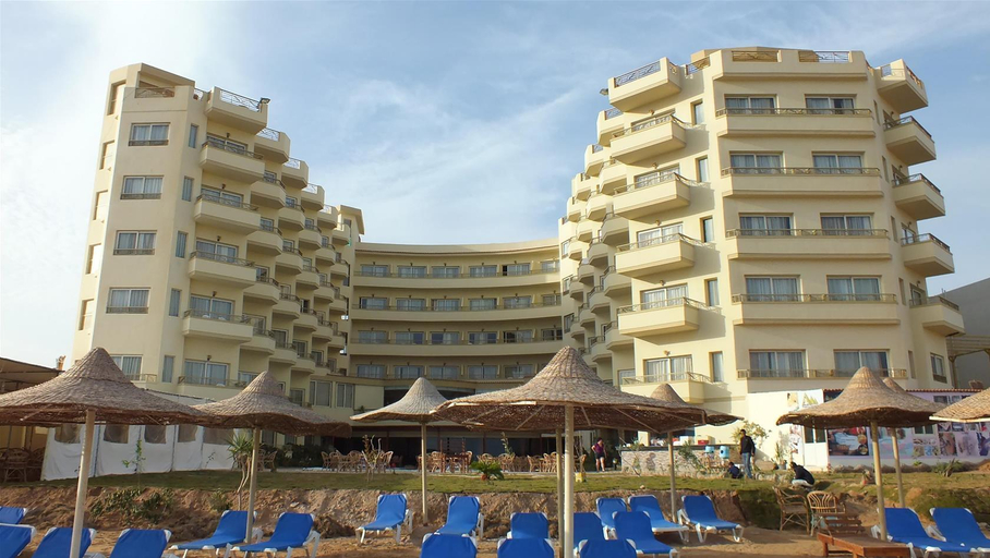 Exterior & Views 2, Magic Beach Resort, Al-Ghurdaqah