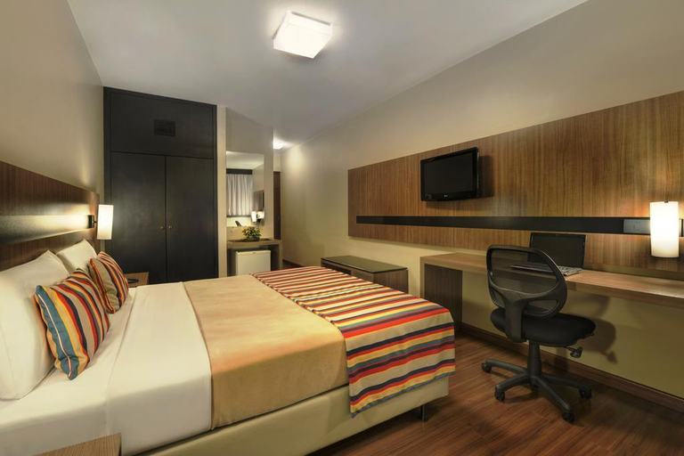 Bedroom 3, Hotel Deville Express Guaira, Guaíra