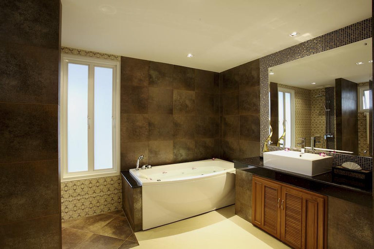 Bathroom 4, Kata Sea View Villas, Pulau Phuket