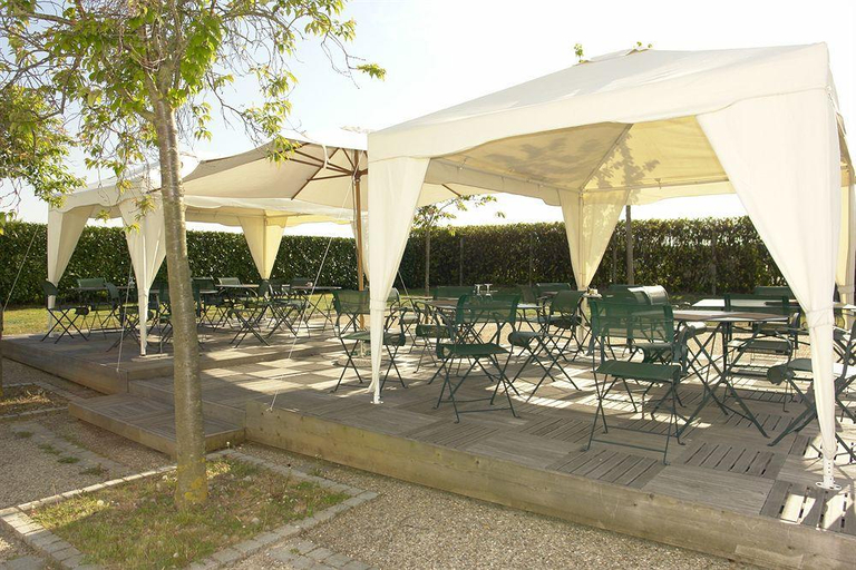 Exterior & Views 2, La Bonne Etape, Eure