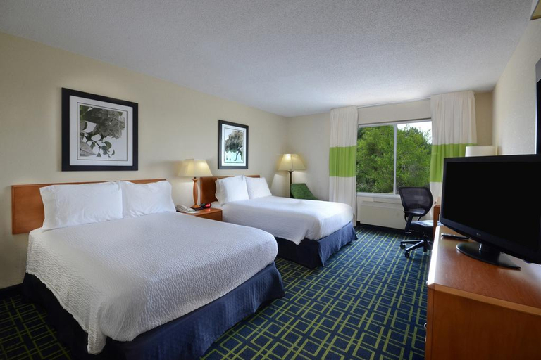 Bedroom 3, Fairfield Inn Greensboro Airport, Guilford