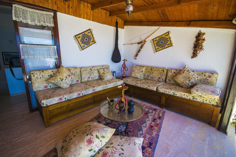 Bedroom 3, Kalkan Kleo Pension Guesthouse, Kaş