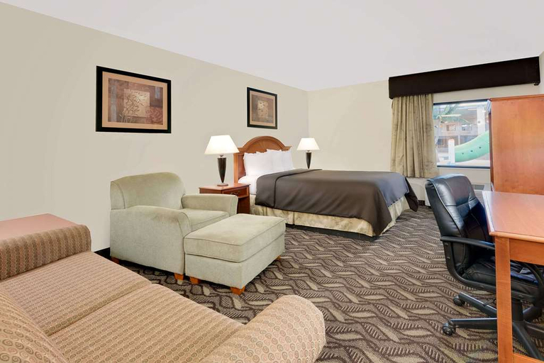 Public Area 2, Days Inn by Wyndham Brookings, Brookings