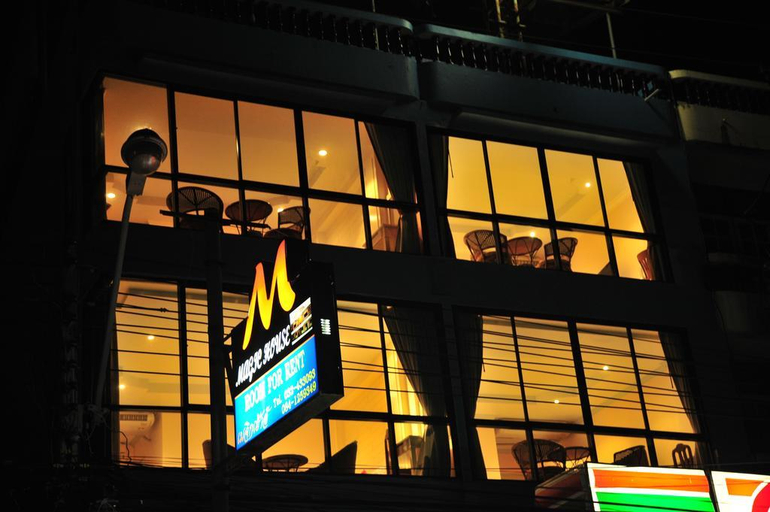 Public Area 3, Magic House Hostel, Cha-Am