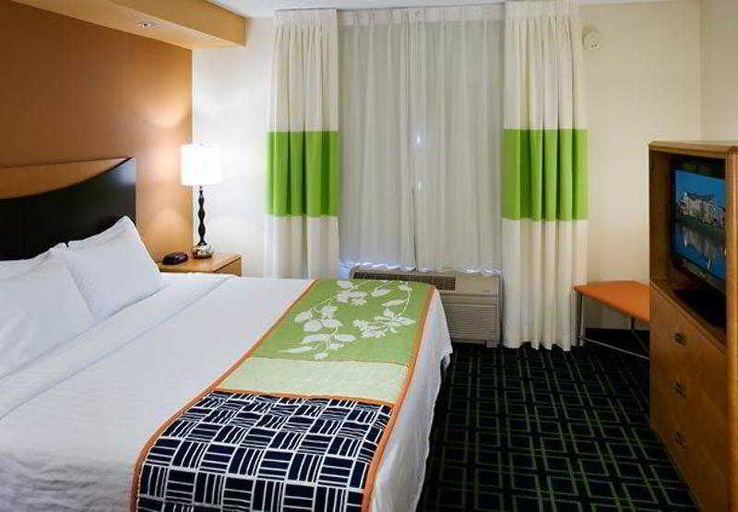 Bedroom 3, Fairfield Inn & Suites Bentonville Rogers, Benton