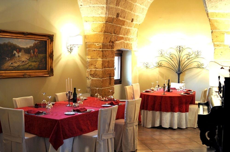 Food & Drinks 5, Tenuta Monacelli, Lecce