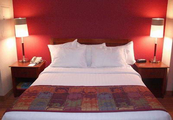 Bedroom 5, Residence Inn Springdale, Washington
