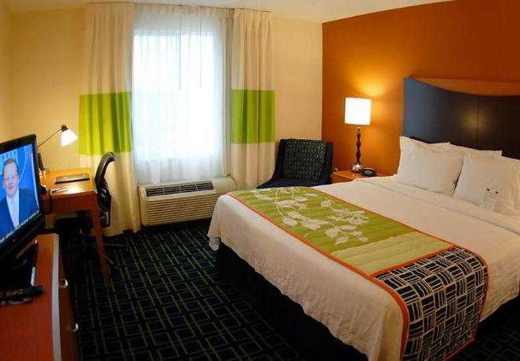 Bedroom 3, Fairfield Inn & Suites Mobile Daphne/Eastern Shore, Baldwin