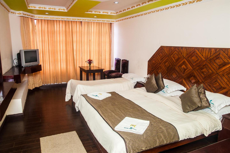 Bedroom 3, Hotel Gurupriya, Dindigul