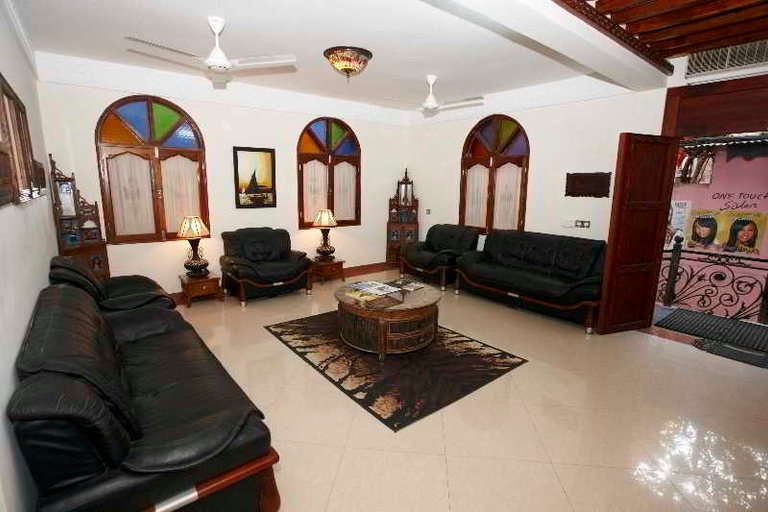 Public Area, Al Minar Hotel, Mjini