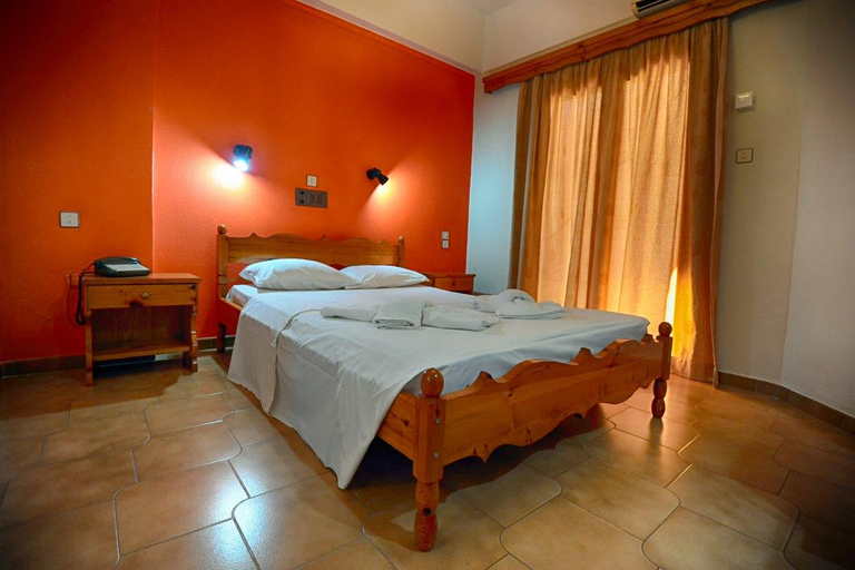 Bedroom 3, Elea Terra Hotel, Faistos