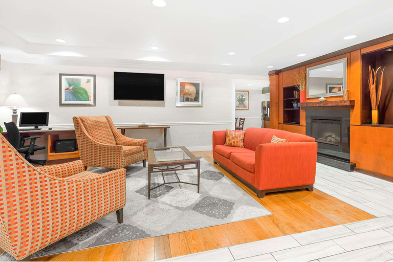 Public Area 2, Baymont by Wyndham Lithia Springs Atlanta, Douglas