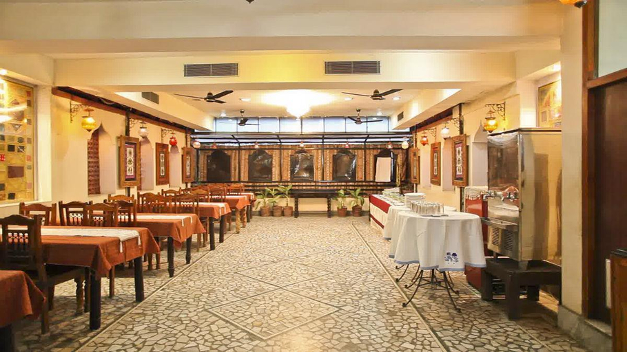 Food & Drinks, Hotel Pioneer Plaza, Jodhpur