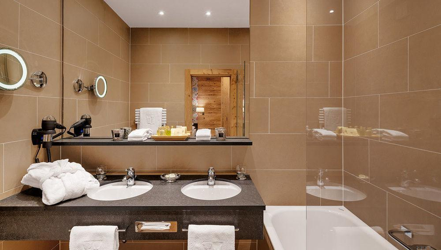 Bathroom 4, Morosani Schweizerhof, Prättigau/Davos