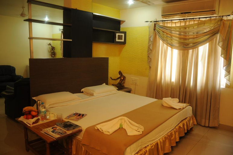 Bedroom 5, Hotel Tanisha, Ranga Reddy