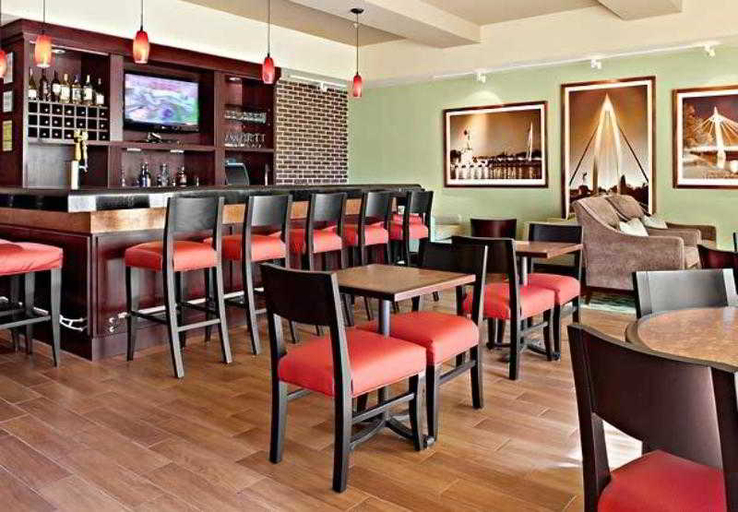Food & Drinks 5, Fairfield Inn & Suites Wichita Downtown, Sedgwick