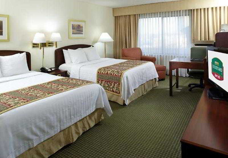Bedroom 3, Courtyard Tulsa Central, Tulsa