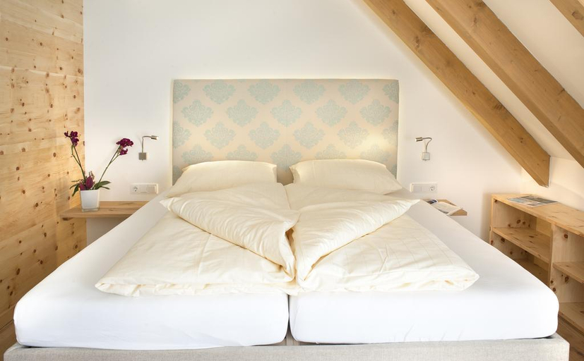 Bedroom 3, Gasthof Eder, Zell am See