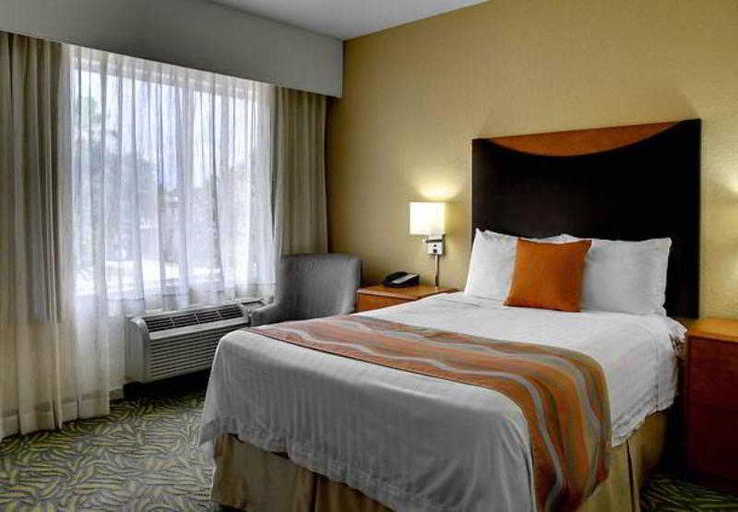 Bedroom 4, Fairfield Inn & Suites West Palm Beach Jupiter, Palm Beach