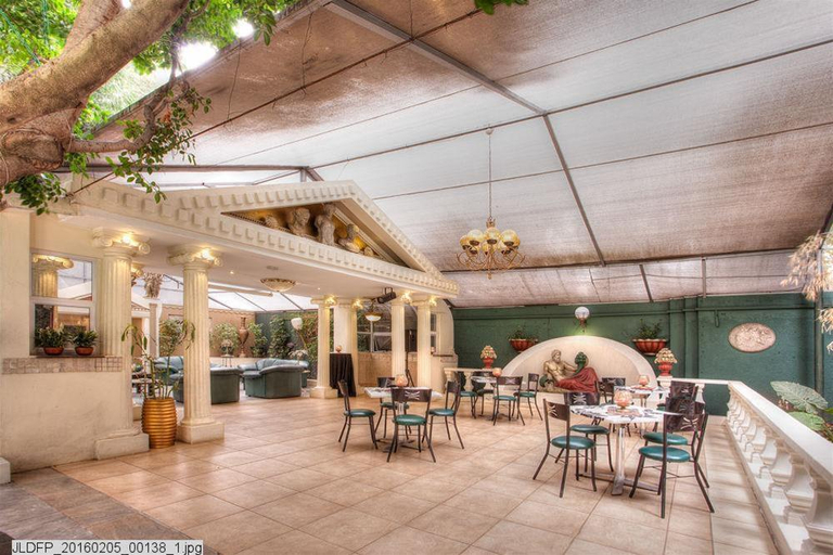 Public Area 4, Villa Simonne, City of Johannesburg