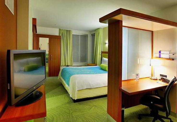 Bedroom 3, SpringHill Suites by Marriott Lake Charles, Calcasieu