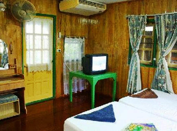 Bedroom 2, Sam's House Guesthouse, Muang Kanchanaburi